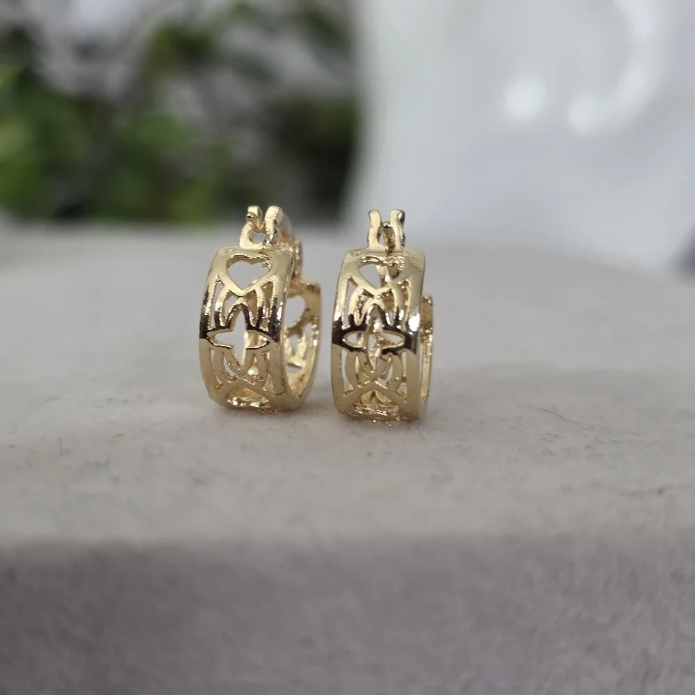 Gold Filled Small Hoop Earrings Heart Detail